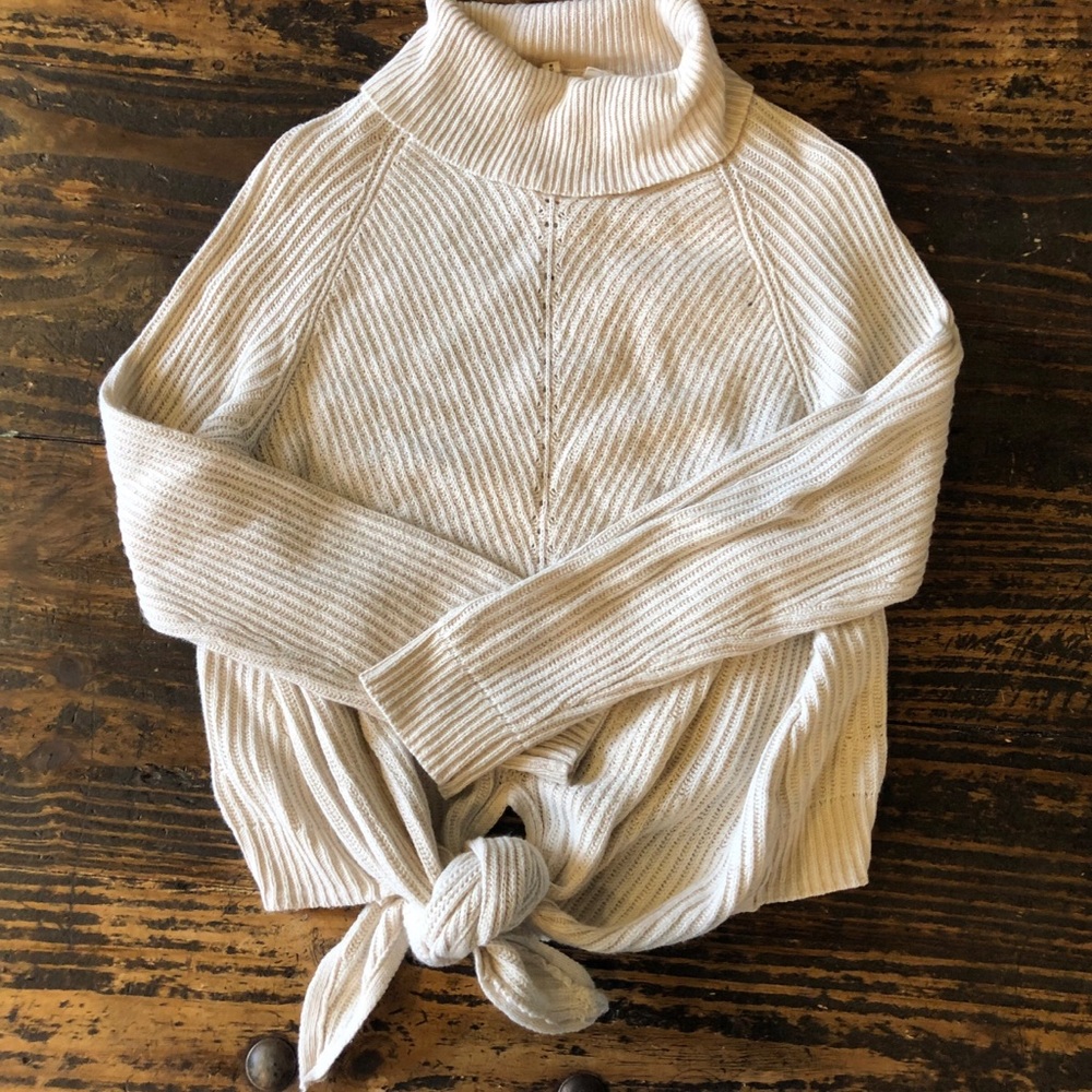 Women’s Anthropologie Moth Tie Front Sweater- M